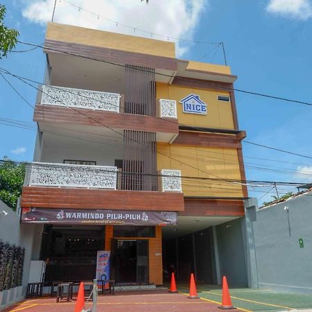 Reddoorz Plus Near Patung Kuda Undip Jatingaleh Екстер'єр фото