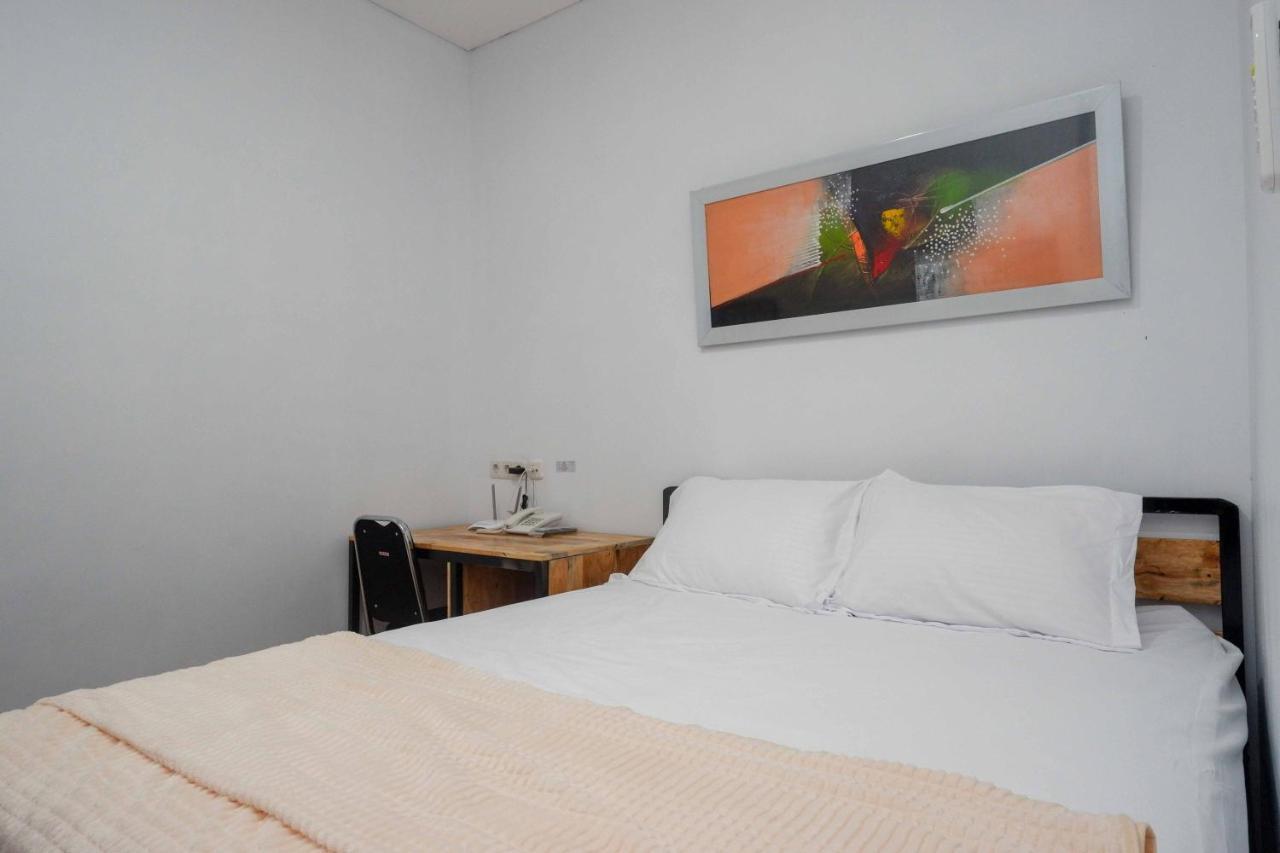 Reddoorz Plus Near Patung Kuda Undip Jatingaleh Екстер'єр фото